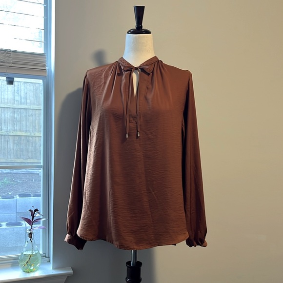 H&M Tops - H&M Blouse